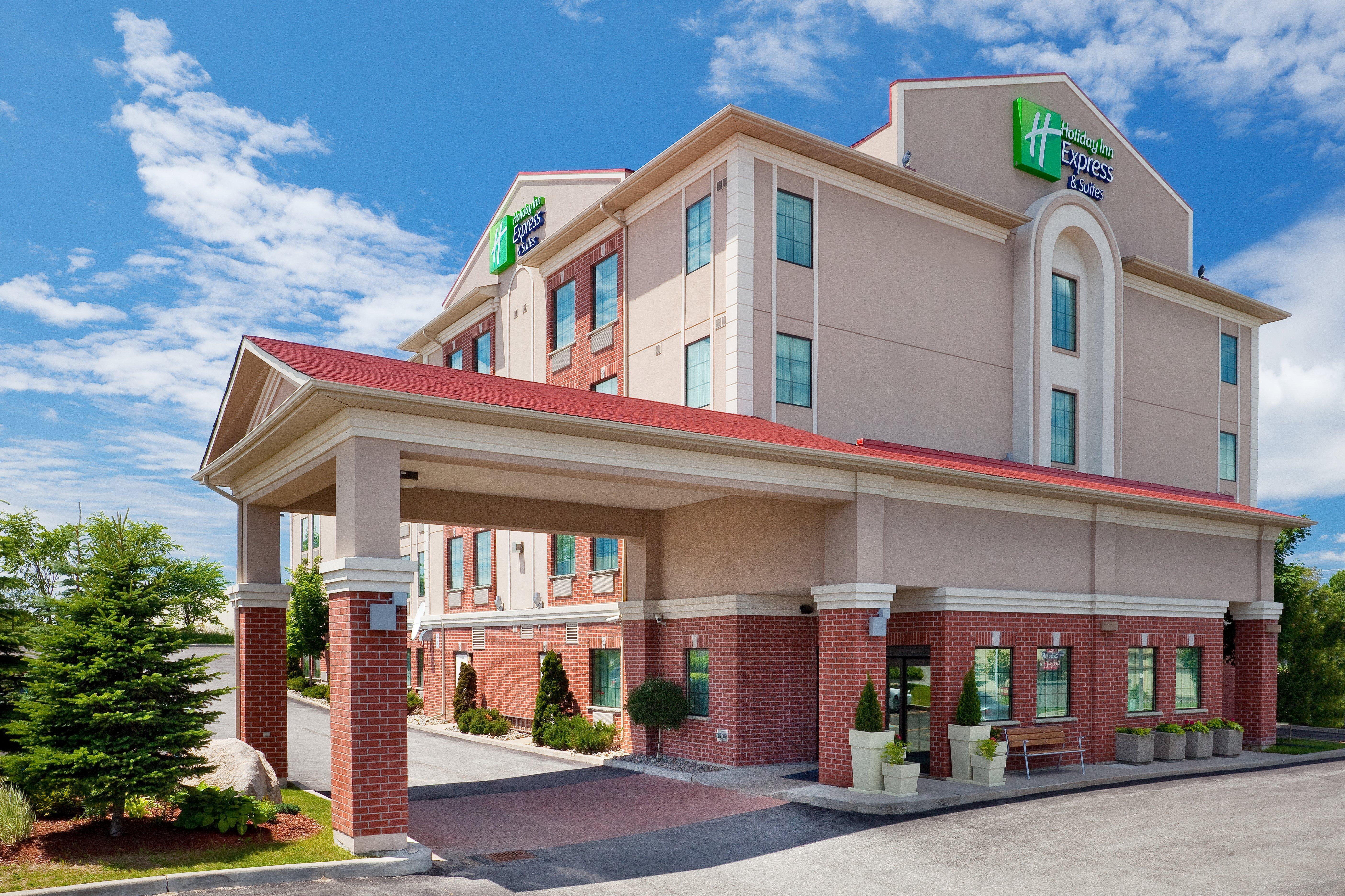 Holiday Inn Express Hotel & Suites Barrie By Ihg Exterior foto